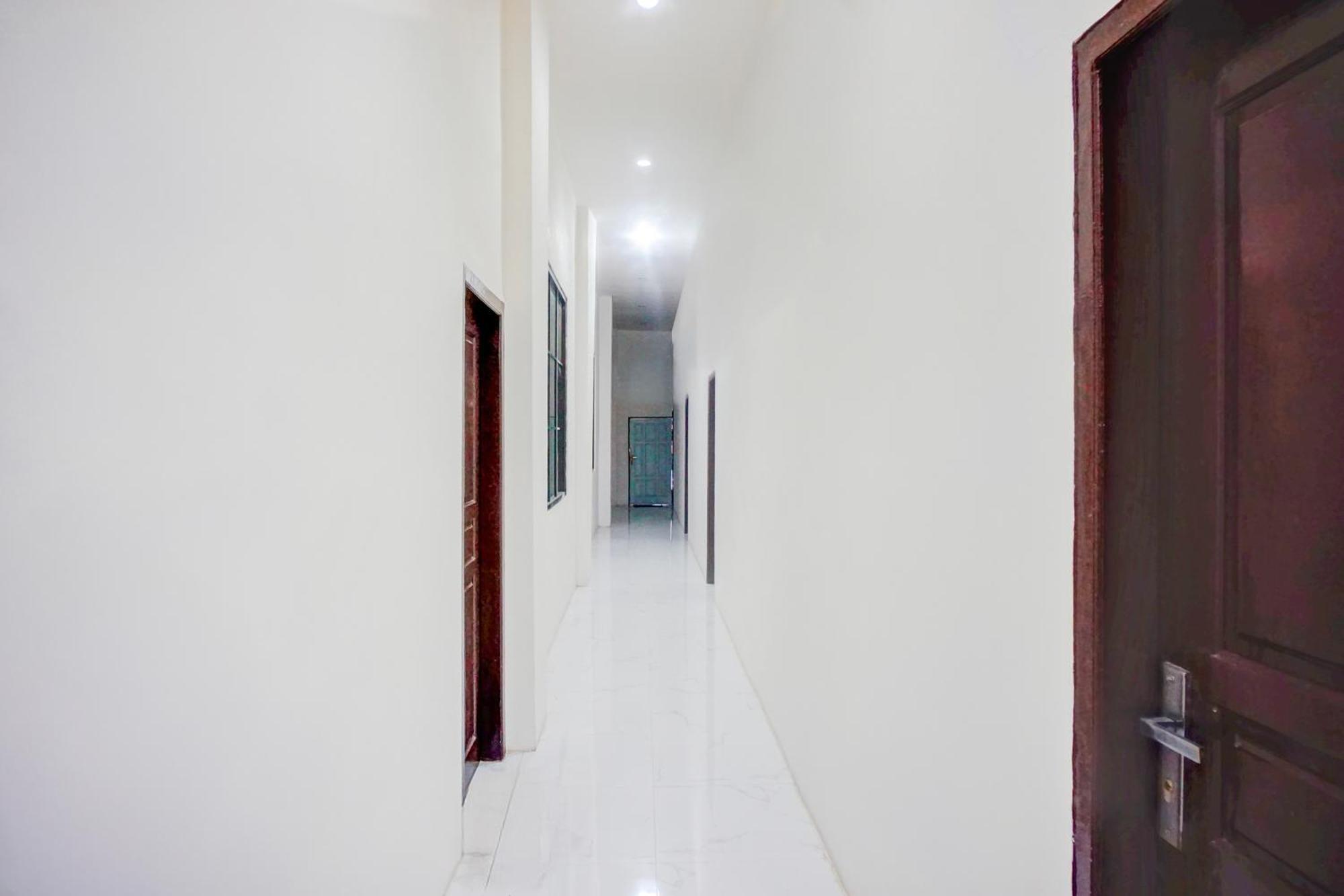 Hotel Collection O Darussalam Near Universitas Syiah Kuala Formerly Meurah Mulia Banda Aceh