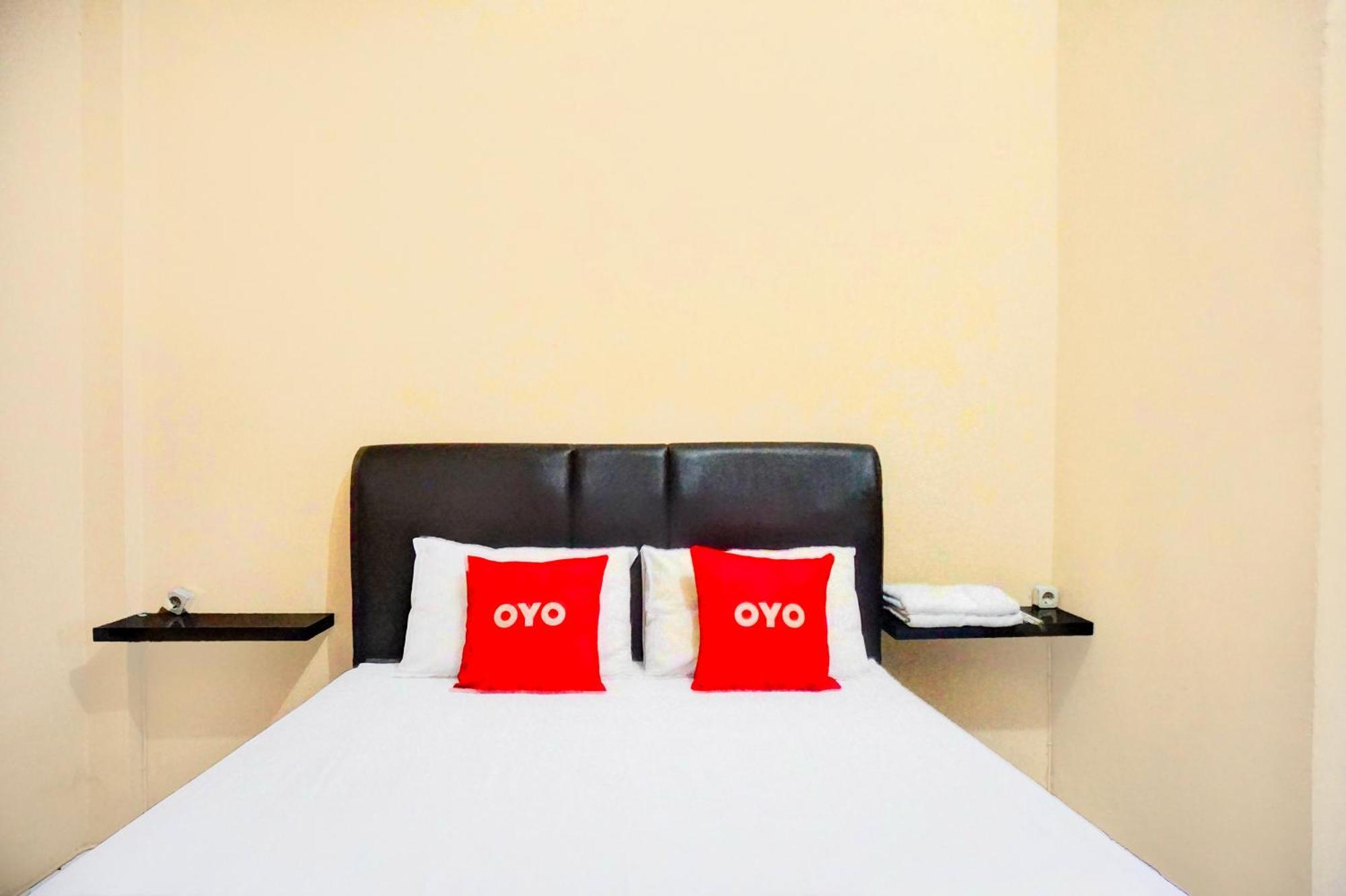 Hotel Collection O Darussalam Near Universitas Syiah Kuala Formerly Meurah Mulia
